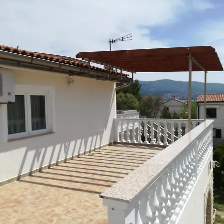 Apartman Maca * Pridraga